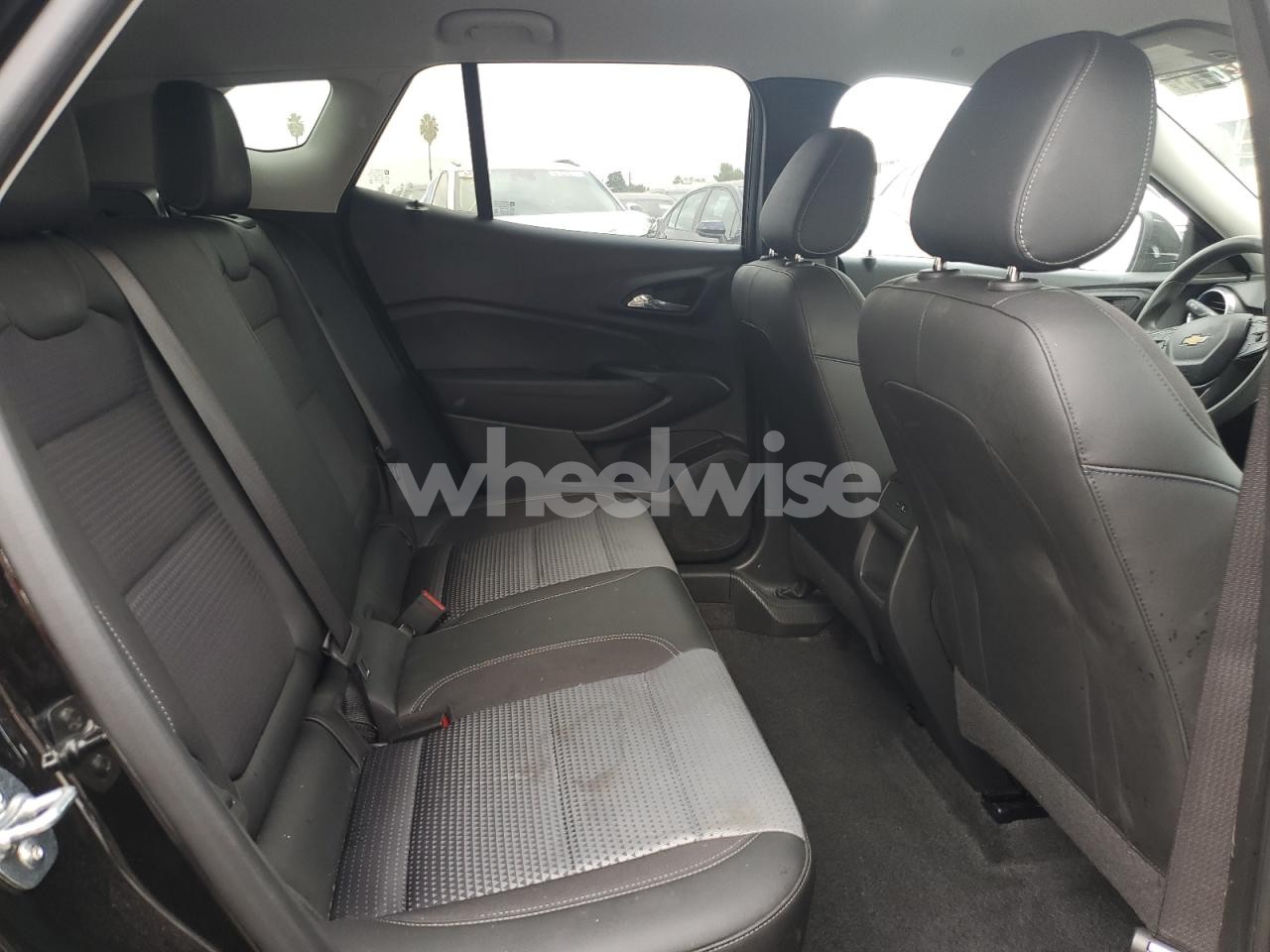 Photo 11 of 2025 CHEVROLET TRAX 1LT (VIN KL77LHEP1SC228842)