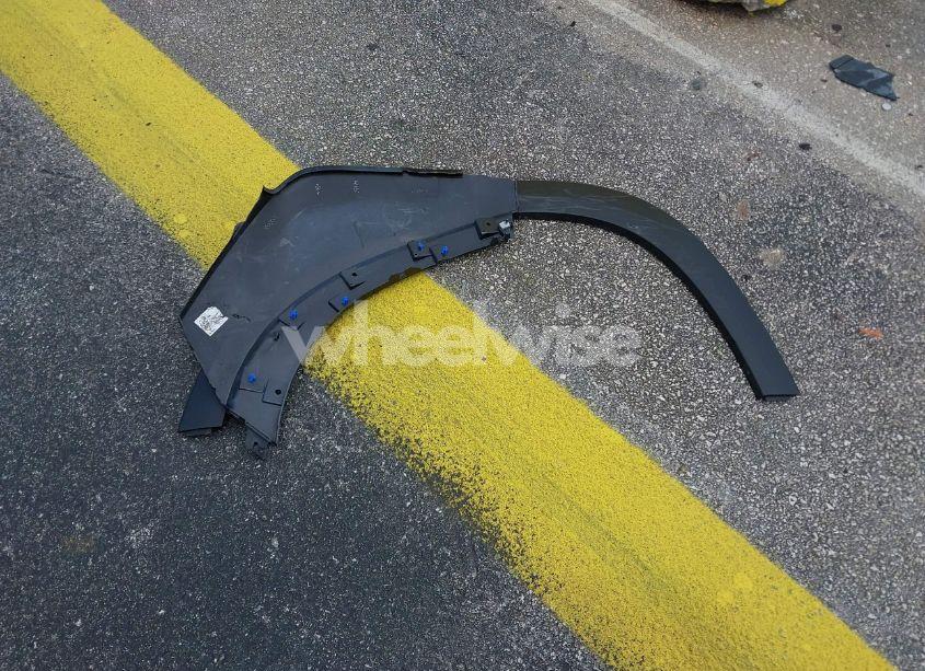 Photo 12 of 2025 Chevrolet Trax FWD LT (VIN KL77LHEP1SC237055)