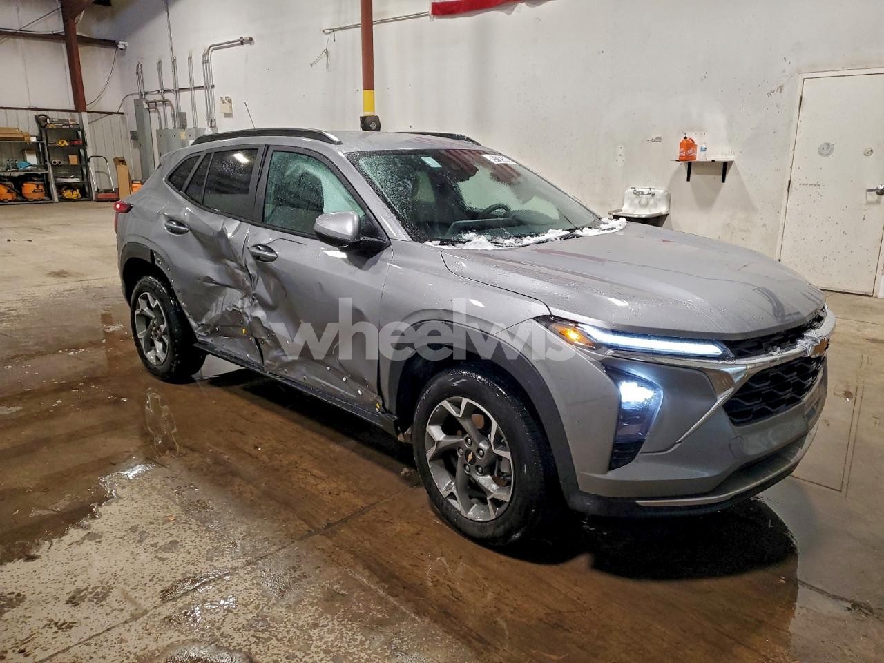 Photo 4 of 2025 CHEVROLET TRAX 1LT (VIN KL77LHEP1SC253580)