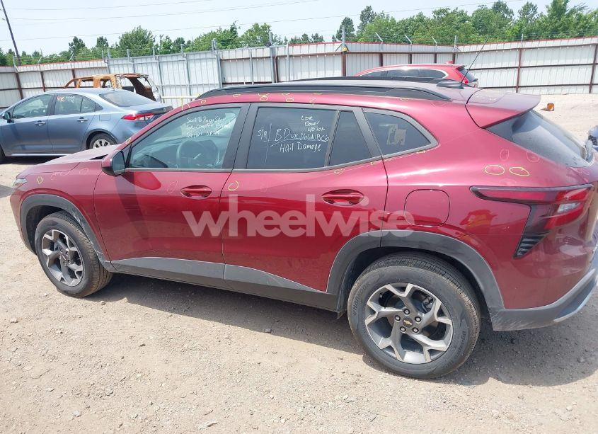 Photo 14 of 2025 Chevrolet Trax FWD LT (VIN KL77LHEP2SC172670)