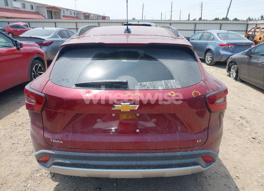 Photo 16 of 2025 Chevrolet Trax FWD LT (VIN KL77LHEP2SC172670)
