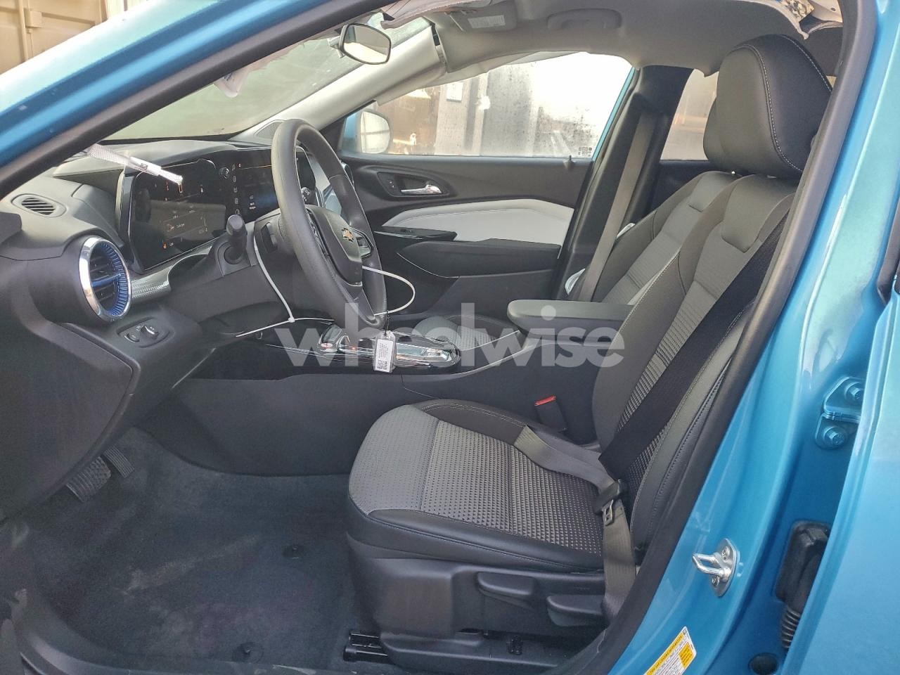 Photo 7 of 2025 CHEVROLET TRAX 1LT (VIN KL77LHEP2SC173401)