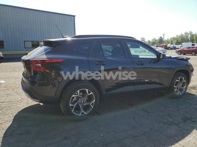 Photo 2 of 2025 CHEVROLET TRAX 1LT (VIN KL77LHEP5SC267384)