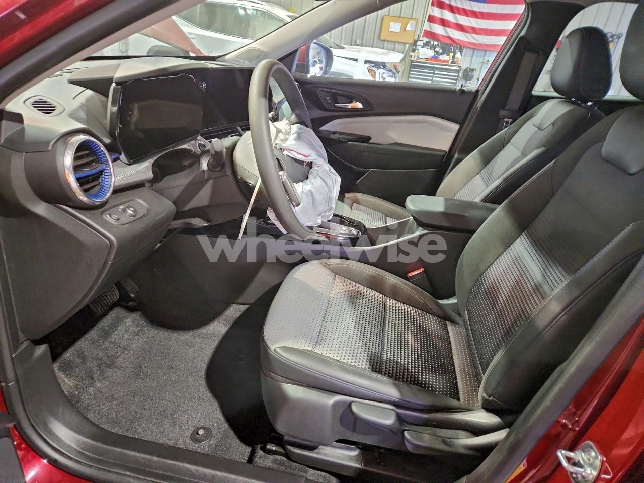 Photo 7 of 2025 CHEVROLET TRAX 1LT (VIN KL77LHEP6SC229405)