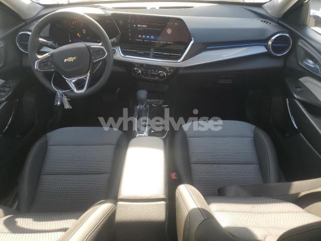 Photo 7 of 2025 CHEVROLET TRAX 1LT (VIN KL77LHEP6SC267314)