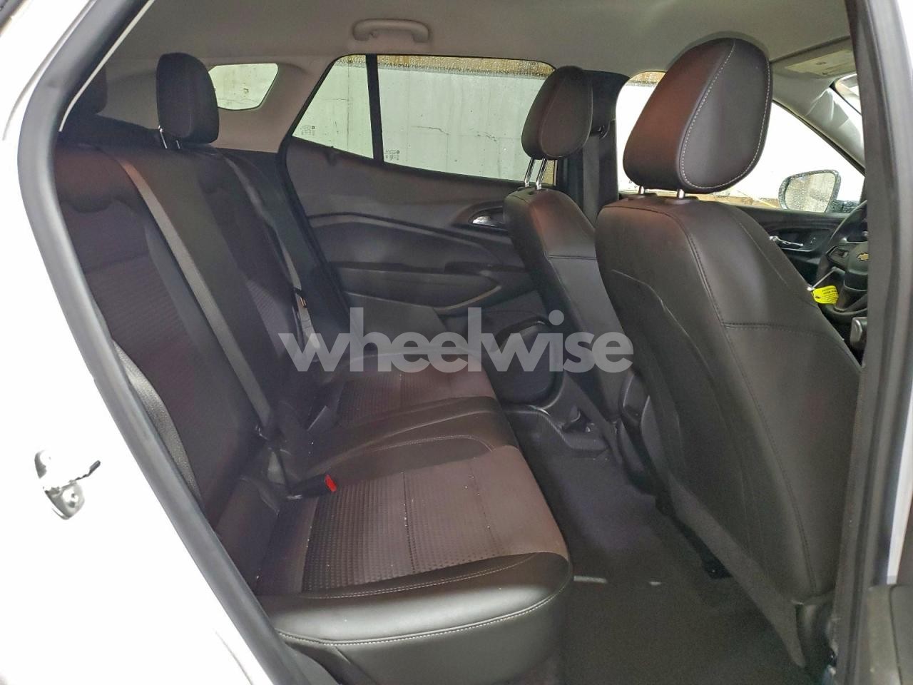 Photo 11 of 2025 CHEVROLET TRAX 1LT (VIN KL77LHEP7SC144413)