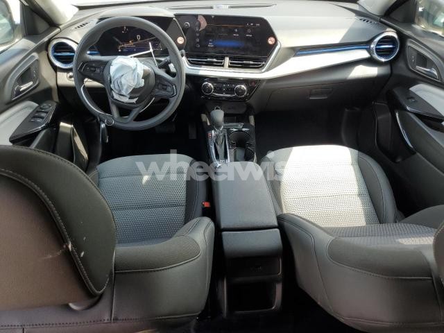Photo 10 of 2025 CHEVROLET TRAX 1LT (VIN KL77LHEP7SC235343)