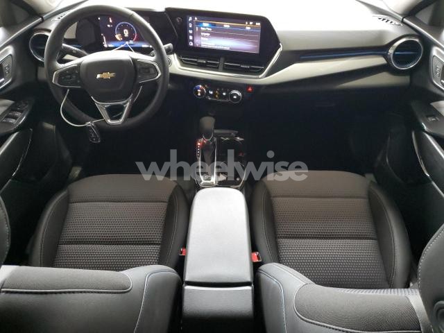Photo 4 of 2025 CHEVROLET TRAX 1LT (VIN KL77LHEP7SC280380)