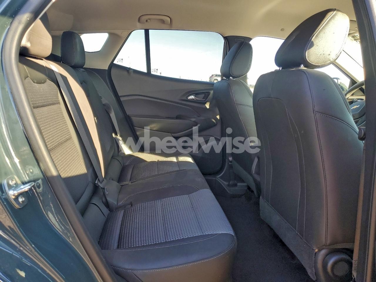 Photo 10 of 2025 CHEVROLET TRAX 1LT (VIN KL77LHEP8SC247209)