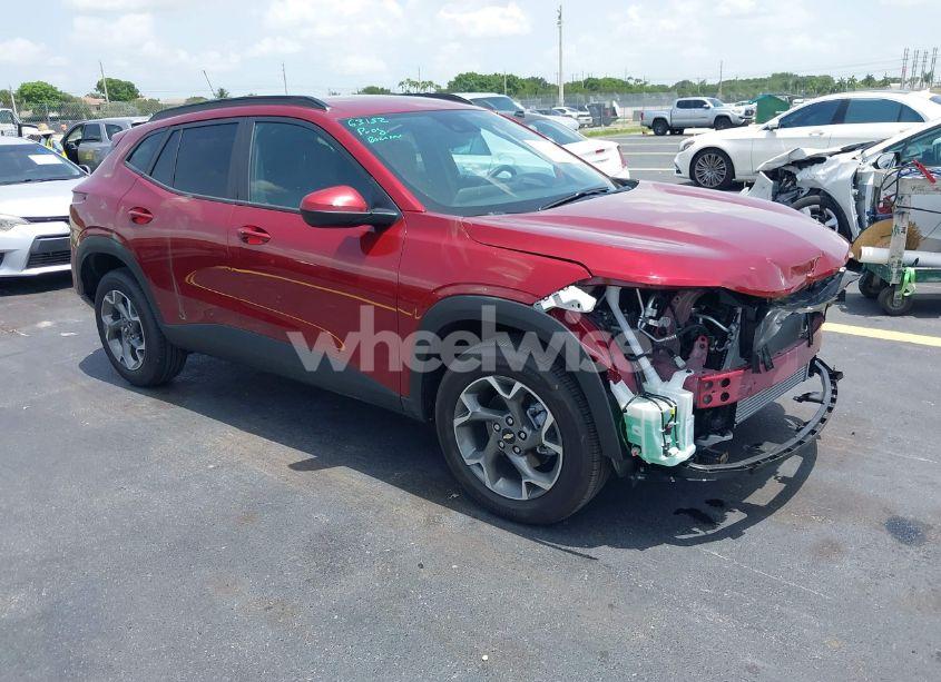 2025 Chevrolet Trax FWD LT (VIN KL77LHEP9SC194245) main photo