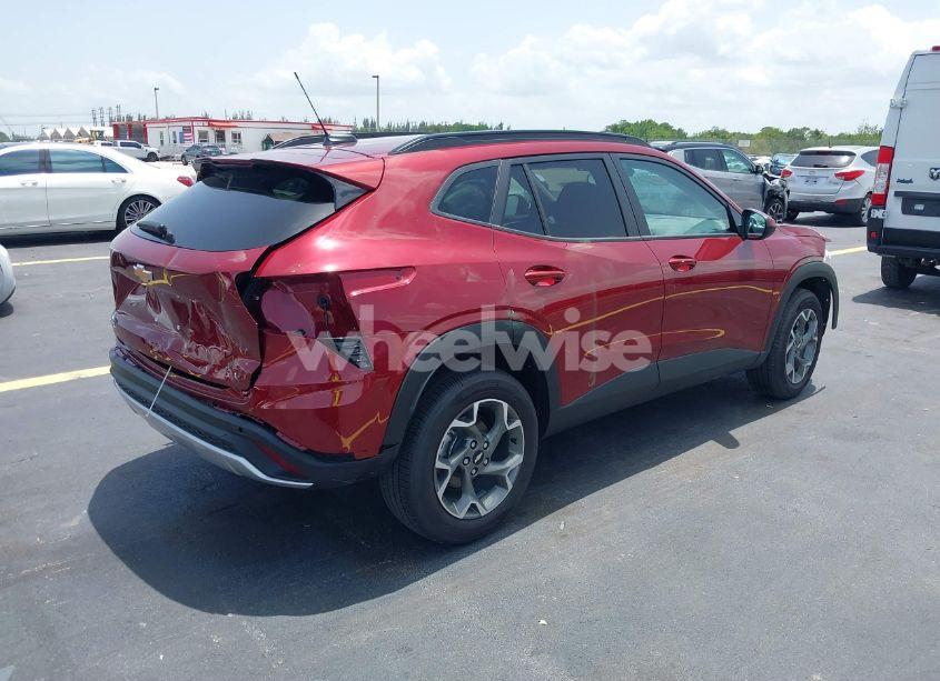 Photo 4 of 2025 Chevrolet Trax FWD LT (VIN KL77LHEP9SC194245)