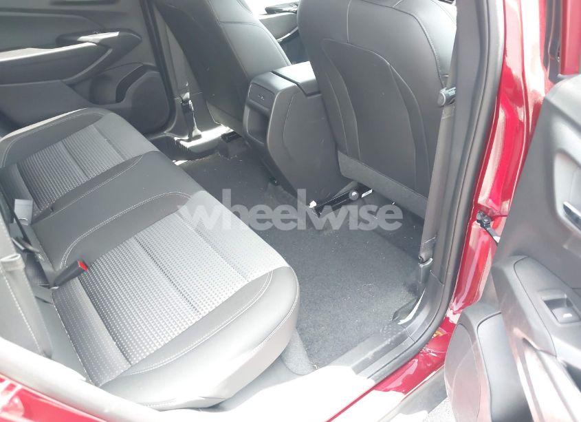 Photo 8 of 2025 Chevrolet Trax FWD LT (VIN KL77LHEP9SC194245)