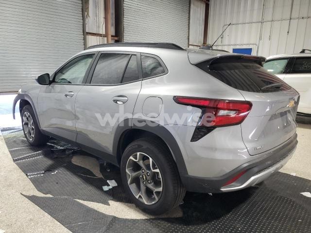 Photo 10 of 2025 CHEVROLET TRAX 1LT (VIN KL77LHEPXSC202224)
