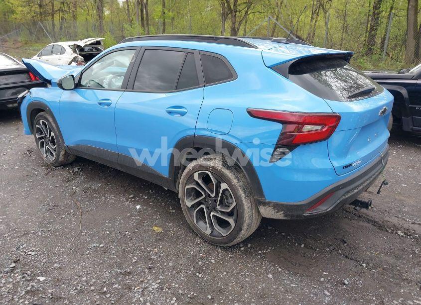 Photo 3 of 2024 Chevrolet Trax FWD 2RS (VIN KL77LJE20RC202173)