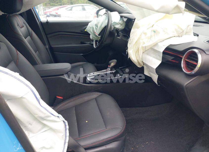 Photo 5 of 2024 Chevrolet Trax FWD 2RS (VIN KL77LJE20RC202173)