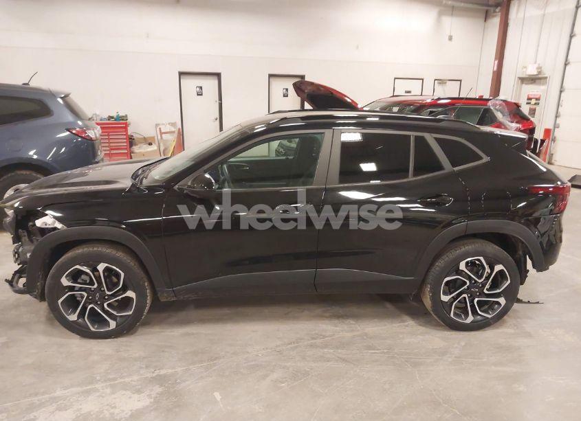 Photo 14 of 2024 Chevrolet Trax FWD 2RS (VIN KL77LJE23RC010648)