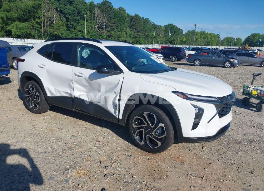 2024 Chevrolet Trax FWD 2RS (VIN KL77LJE23RC241971) main photo