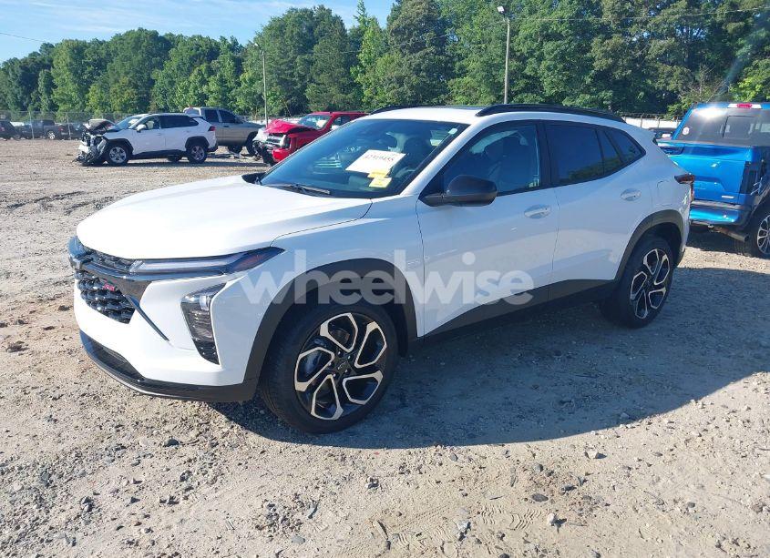 Photo 2 of 2024 Chevrolet Trax FWD 2RS (VIN KL77LJE23RC241971)