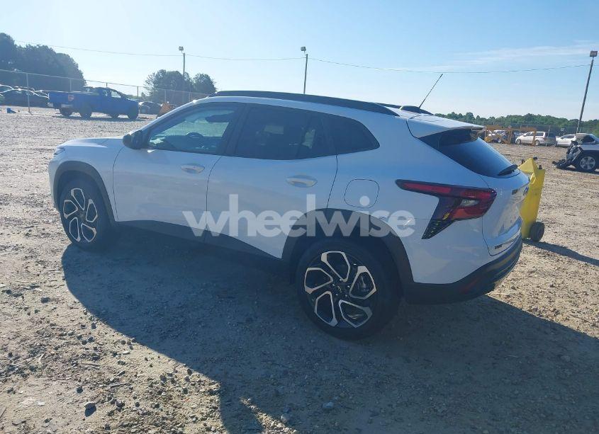 Photo 3 of 2024 Chevrolet Trax FWD 2RS (VIN KL77LJE23RC241971)