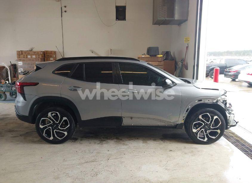 Photo 13 of 2024 Chevrolet Trax FWD 2RS (VIN KL77LJE25RC093645)