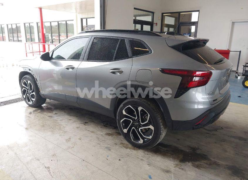 Photo 3 of 2024 Chevrolet Trax FWD 2RS (VIN KL77LJE25RC093645)