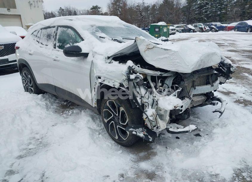 2024 Chevrolet Trax FWD 2RS (VIN KL77LJE26RC042266) main photo