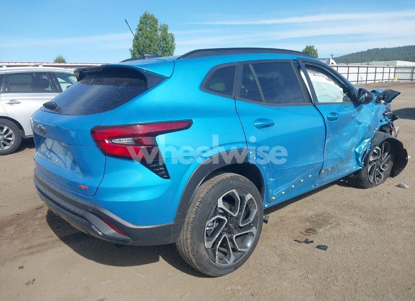 Photo 4 of 2025 Chevrolet Trax FWD 2RS (VIN KL77LJEP0SC153977)