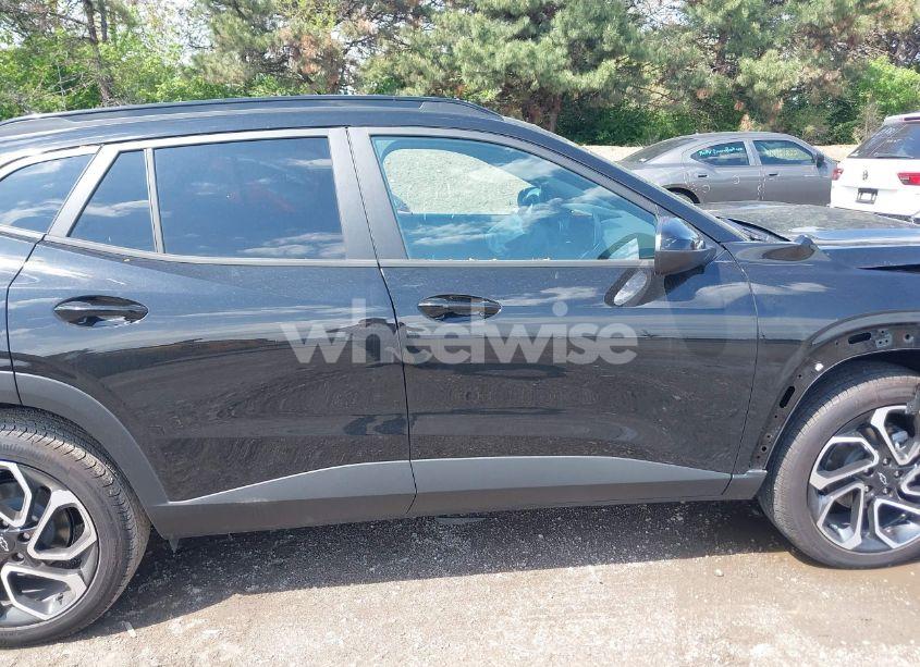 Photo 14 of 2025 Chevrolet Trax FWD 2RS (VIN KL77LJEP6SC080131)