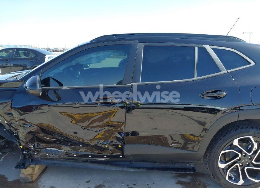 Photo 15 of 2025 Chevrolet Trax FWD 2RS (VIN KL77LJEP7SC133760)