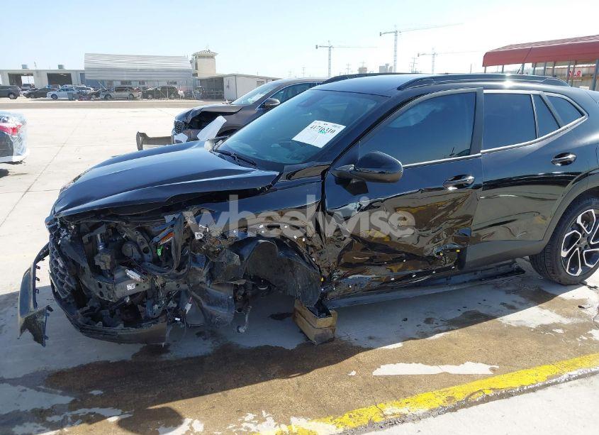 Photo 6 of 2025 Chevrolet Trax FWD 2RS (VIN KL77LJEP7SC133760)