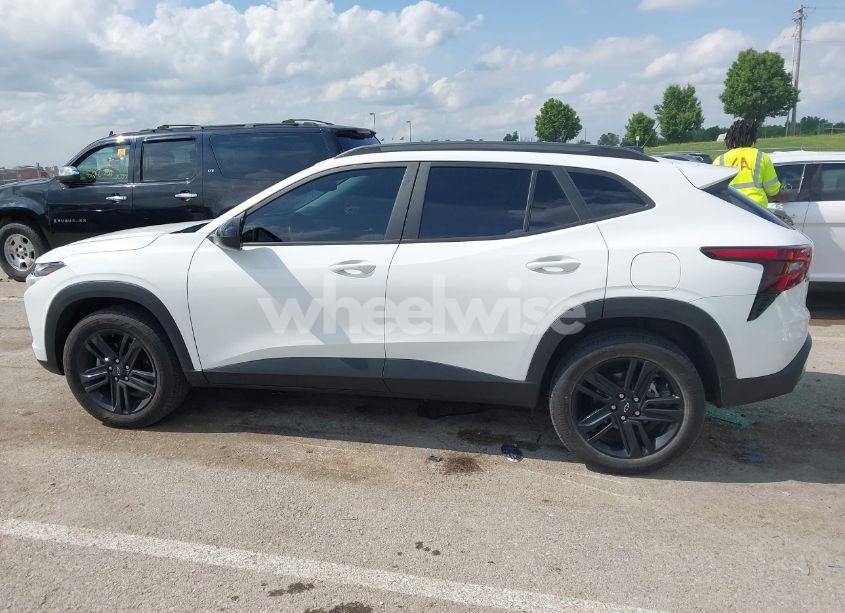 Photo 14 of 2024 Chevrolet Trax FWD ACTIV (VIN KL77LKE20RC087127)