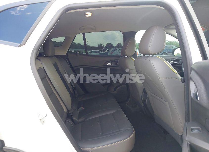 Photo 8 of 2024 Chevrolet Trax FWD ACTIV (VIN KL77LKE20RC087127)