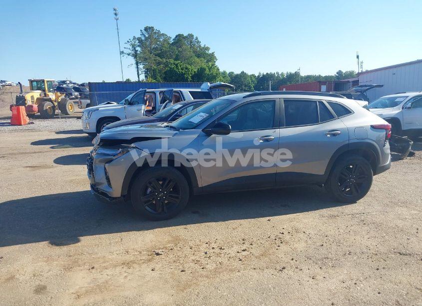 Photo 14 of 2024 Chevrolet Trax FWD ACTIV (VIN KL77LKE20RC161386)