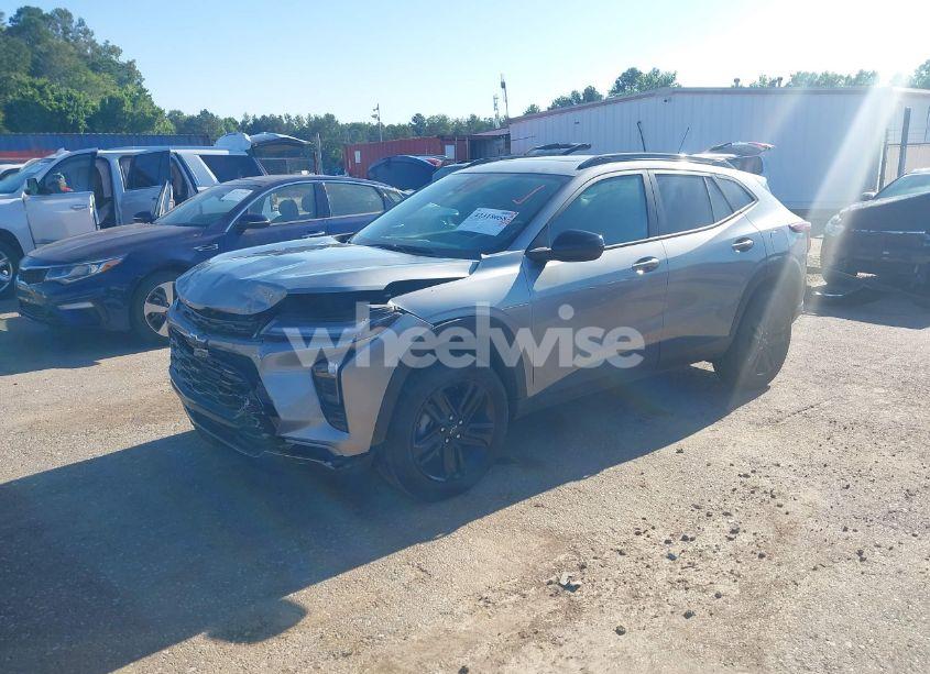 Photo 2 of 2024 Chevrolet Trax FWD ACTIV (VIN KL77LKE20RC161386)