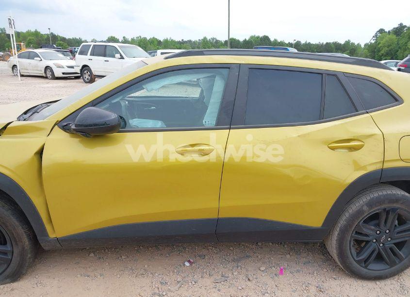 Photo 14 of 2024 Chevrolet Trax FWD ACTIV (VIN KL77LKE22RC192073)