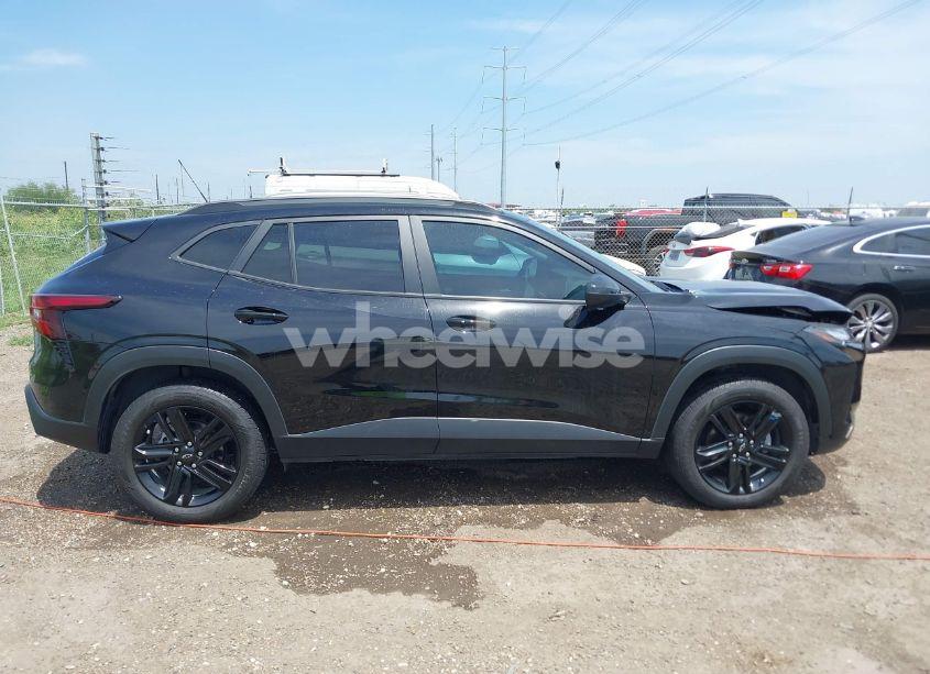 Photo 13 of 2024 Chevrolet Trax FWD ACTIV (VIN KL77LKE23RC238056)