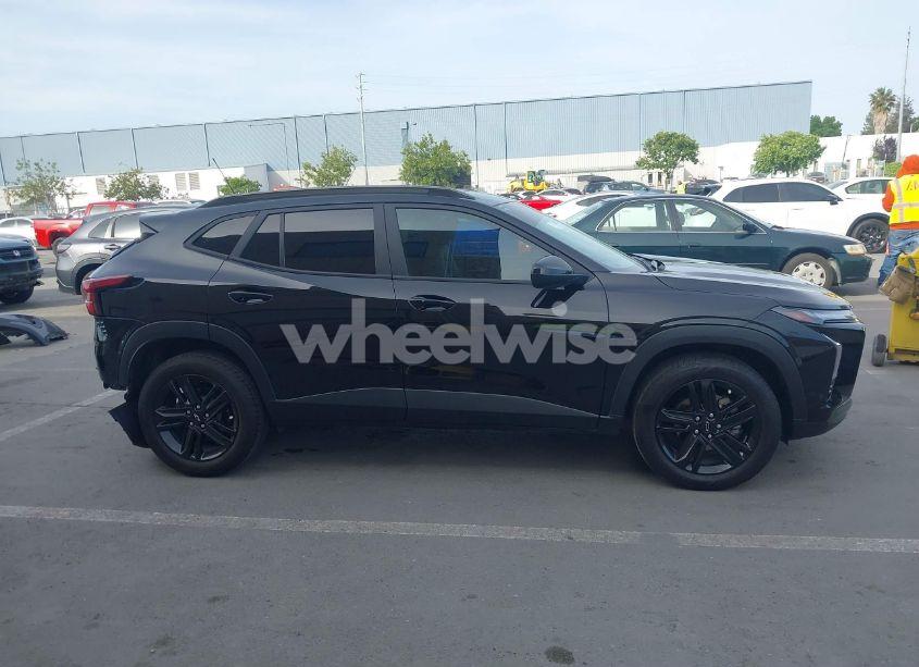 Photo 13 of 2024 Chevrolet Trax FWD ACTIV (VIN KL77LKE25RC201879)