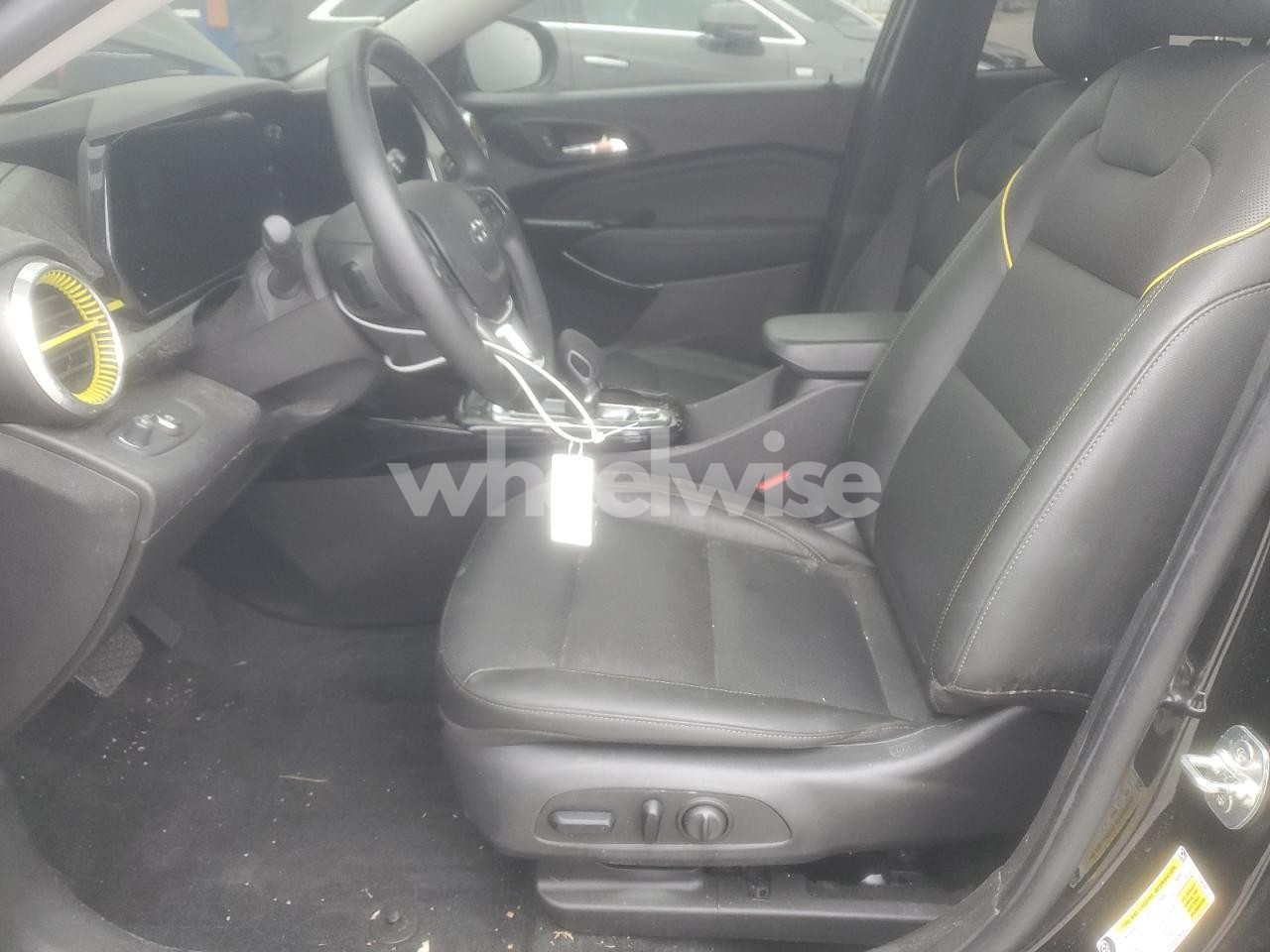 Photo 7 of 2024 CHEVROLET TRAX ACTIV (VIN KL77LKE27RC130667)