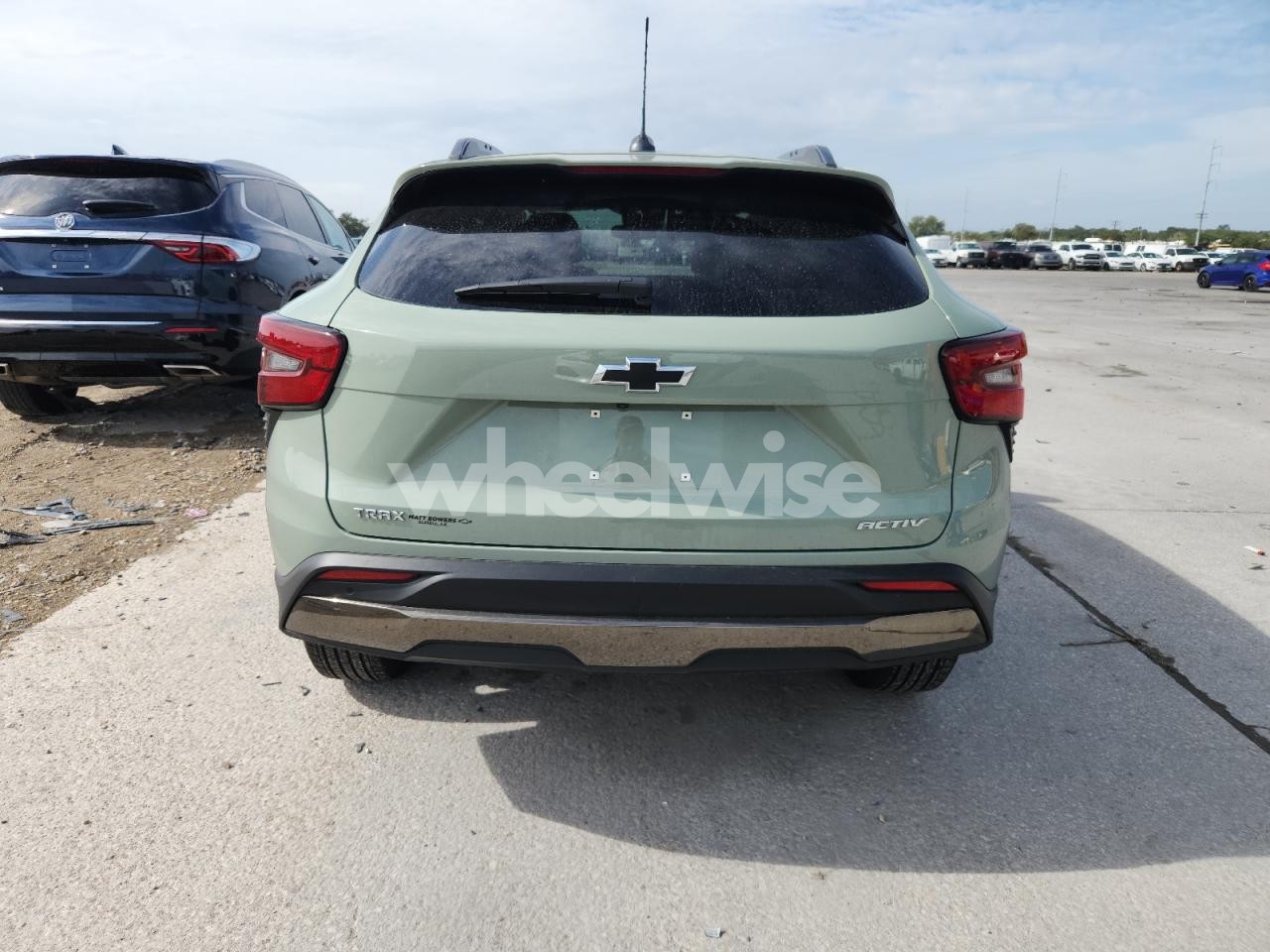 Photo 6 of 2025 CHEVROLET TRAX ACTIV (VIN KL77LKE28RC005564)