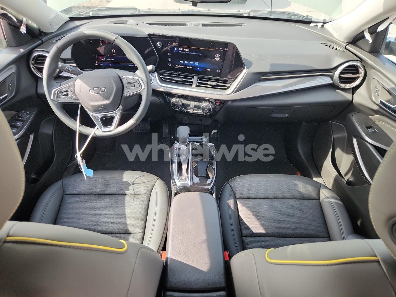 Photo 8 of 2025 CHEVROLET TRAX ACTIV (VIN KL77LKE28RC005564)