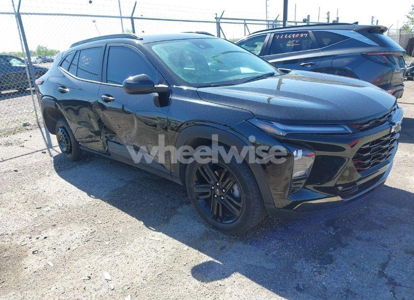 2024 Chevrolet Trax FWD ACTIV (VIN KL77LKE2XRC004271) main photo