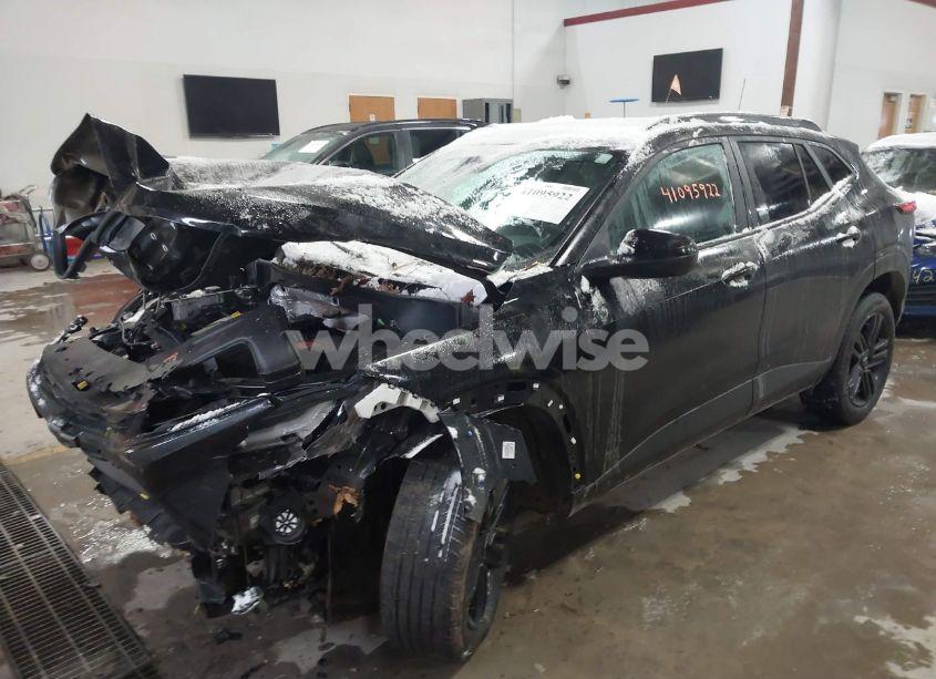 Photo 2 of 2024 Chevrolet Trax FWD ACTIV (VIN KL77LKE2XRC134261)