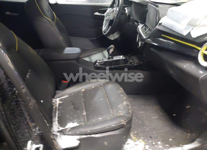 Photo 5 of 2024 Chevrolet Trax FWD ACTIV (VIN KL77LKE2XRC134261)