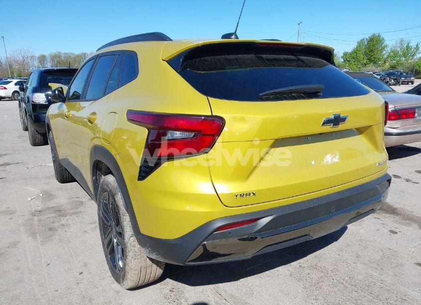 Photo 3 of 2025 Chevrolet Trax FWD ACTIV (VIN KL77LKEP4SC106926)