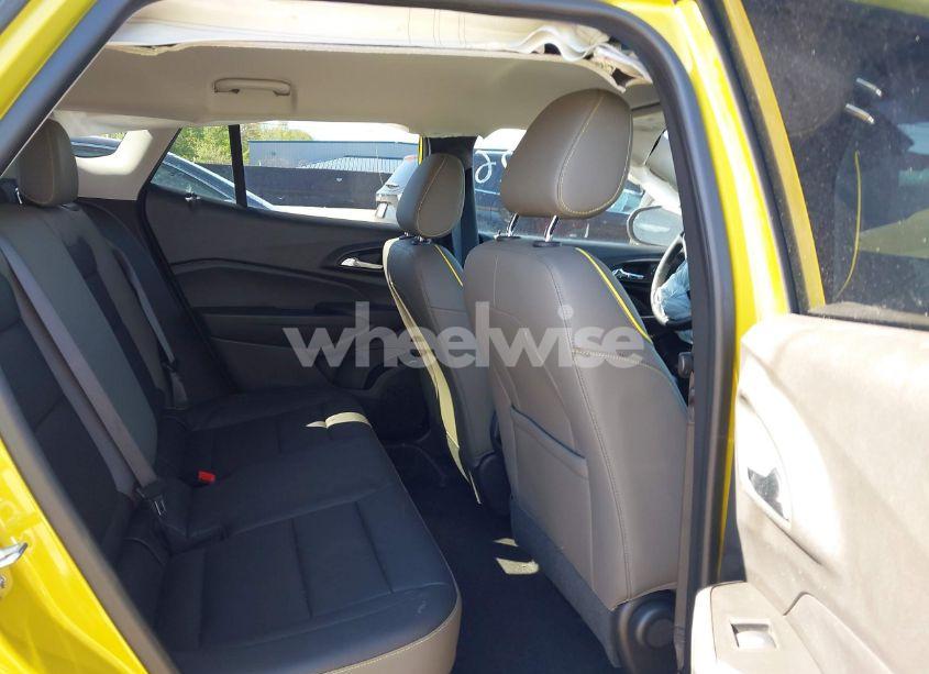 Photo 8 of 2025 Chevrolet Trax FWD ACTIV (VIN KL77LKEP4SC106926)