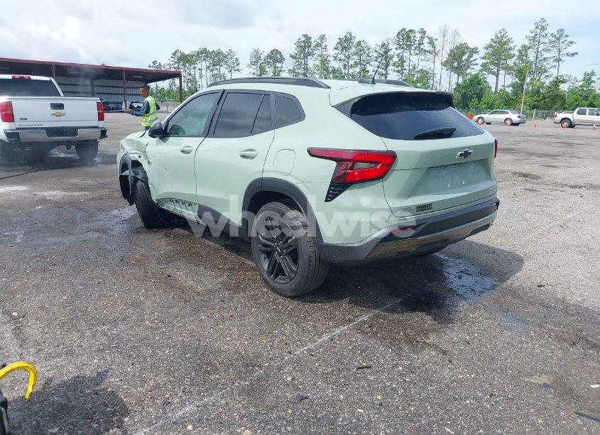 Photo 3 of 2025 Chevrolet Trax FWD ACTIV (VIN KL77LKEP4SC192318)