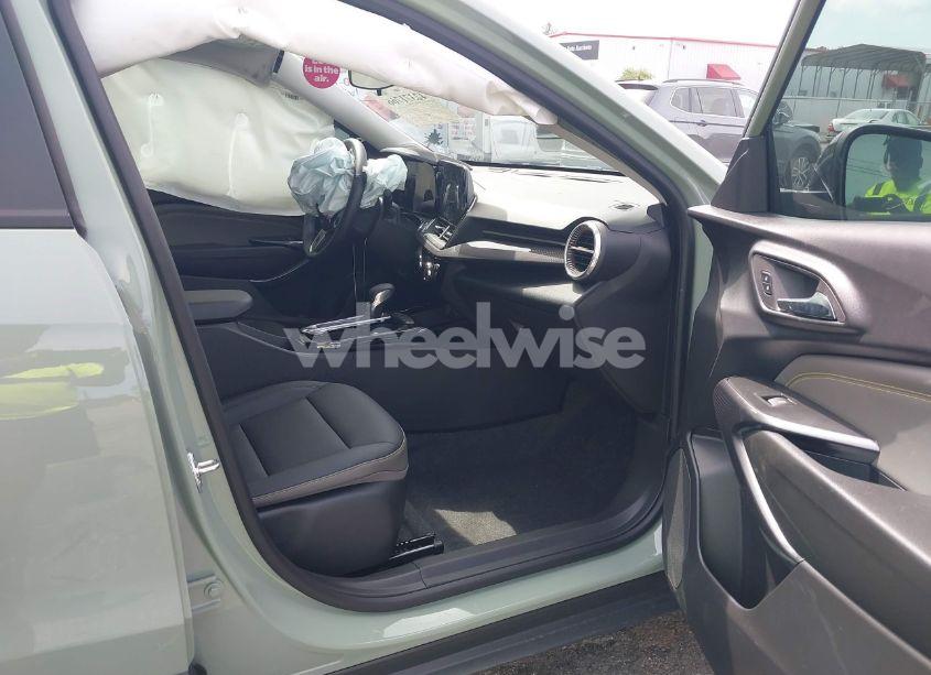 Photo 5 of 2025 Chevrolet Trax FWD ACTIV (VIN KL77LKEP4SC192318)