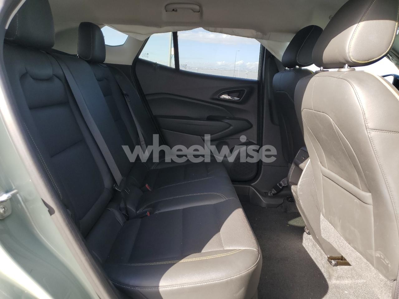 Photo 11 of 2024 CHEVROLET TRAX ACTIV (VIN KL77LKEP7SC018758)