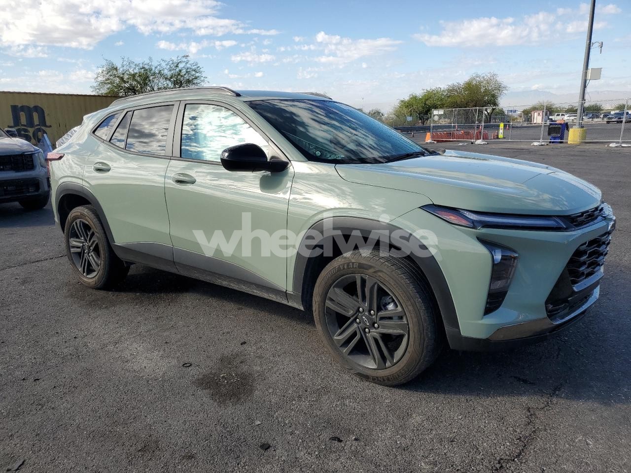 Photo 4 of 2024 CHEVROLET TRAX ACTIV (VIN KL77LKEP7SC018758)