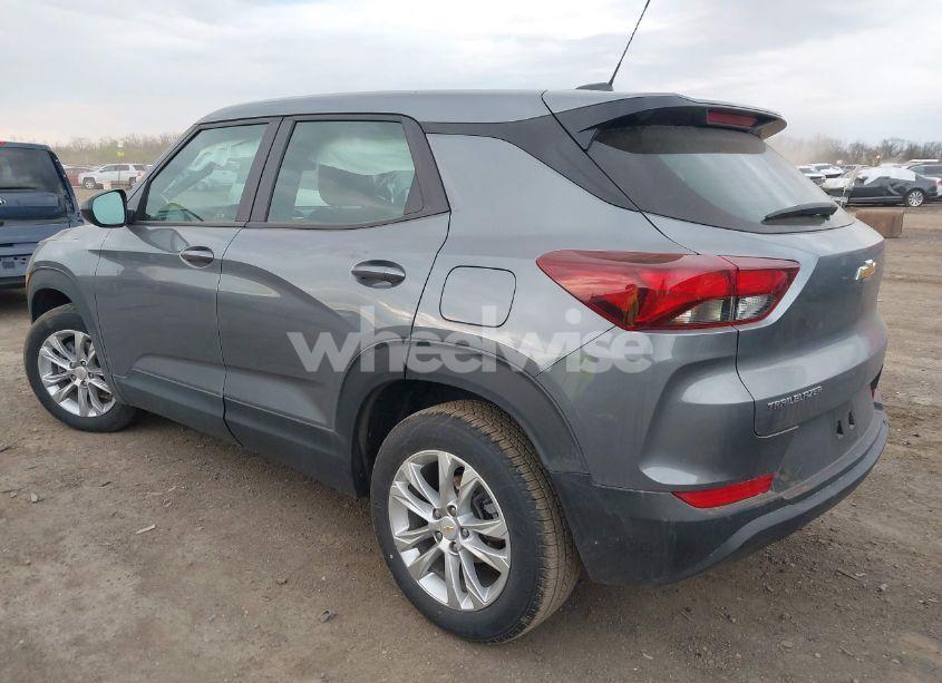 Photo 3 of 2022 Chevrolet Trailblazer FWD LS (VIN KL79MMS21NB073601)